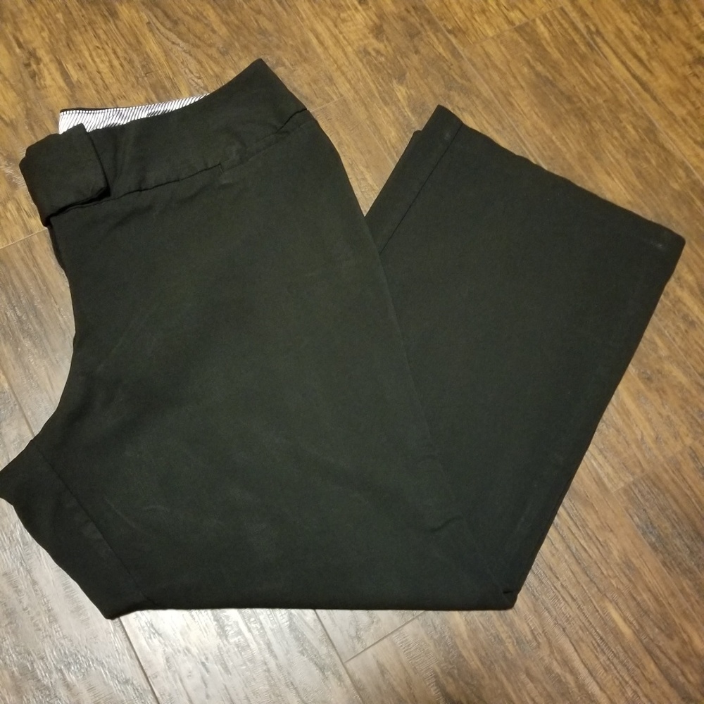 Torrid black dress pants size 20 short